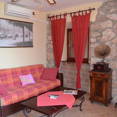 Apartment Sandi Baška Eksteriør billede