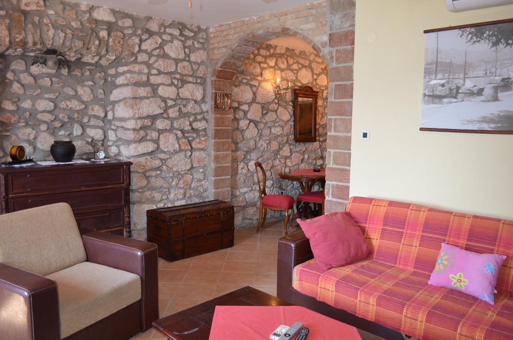 Apartment Sandi Baška Eksteriør billede