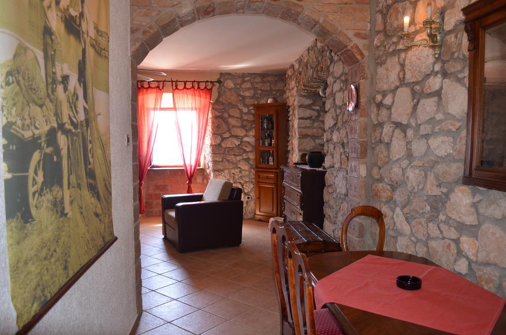 Apartment Sandi Baška Eksteriør billede