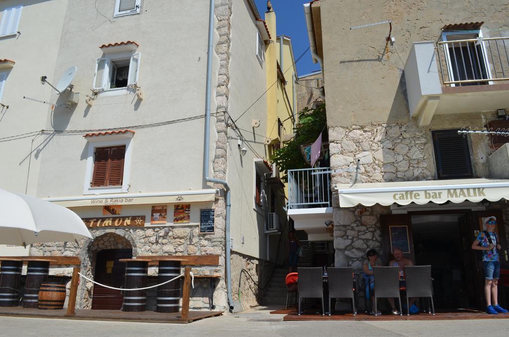 Apartment Sandi Baška Eksteriør billede