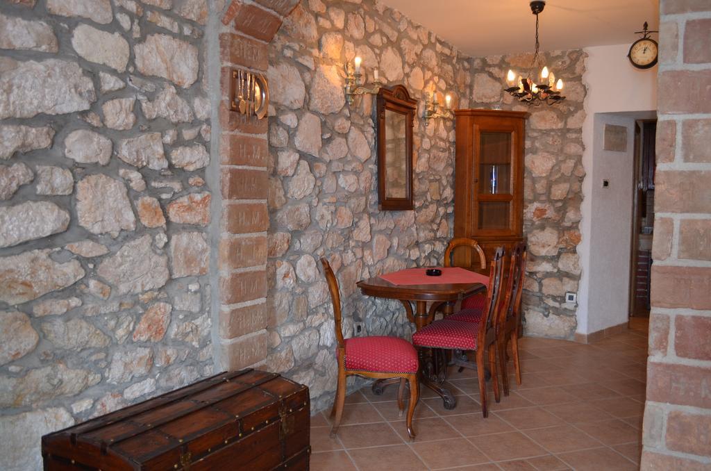 Apartment Sandi Baška Eksteriør billede